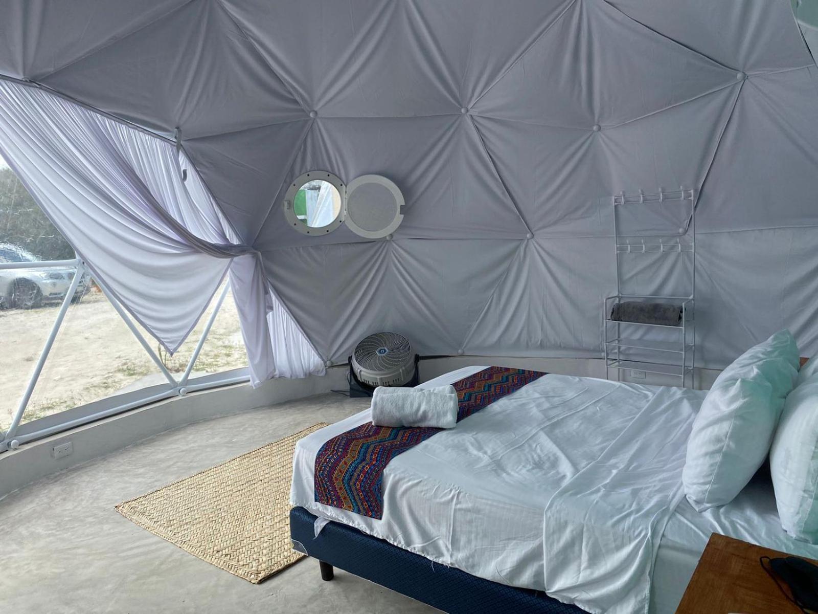 Camping Hidden Island Glamping *
